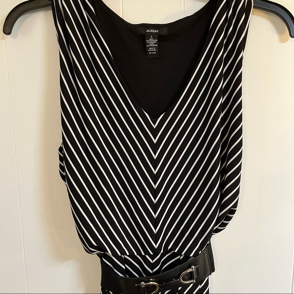 Black and white striped sundress summer maxi dress with chunky belt